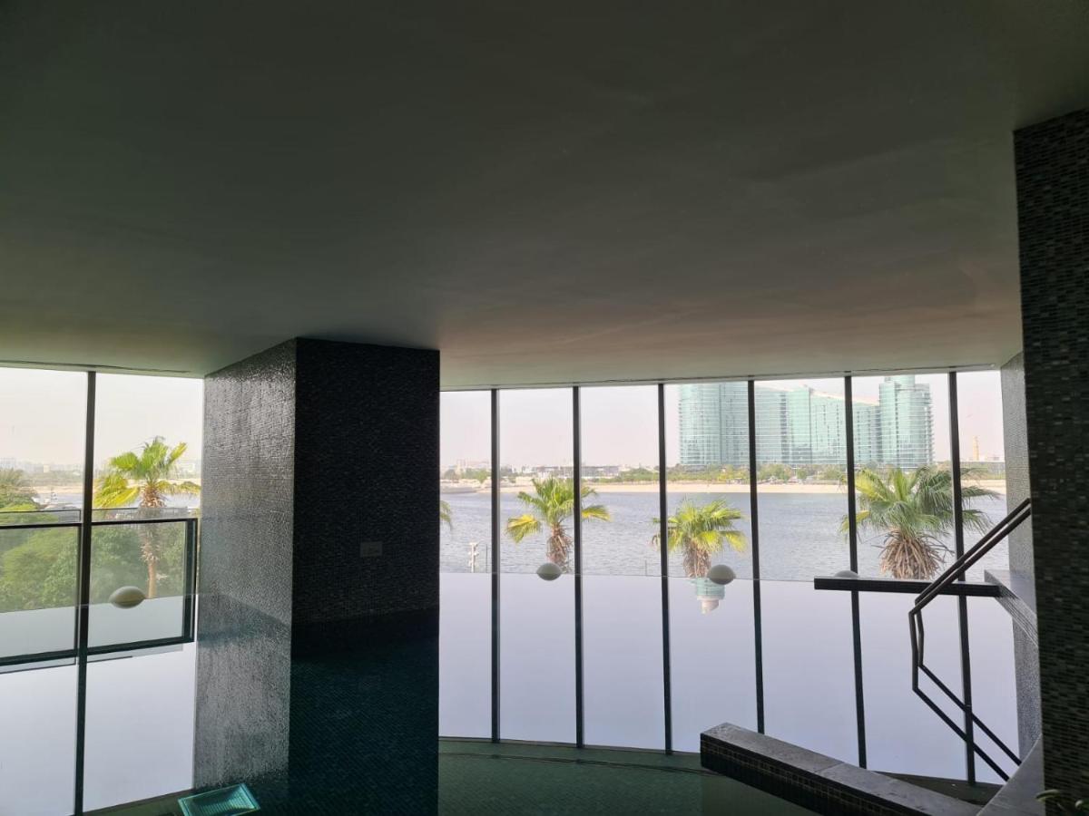 Water Views At Large Luxury One Bed Apartment Dubai Exterior photo